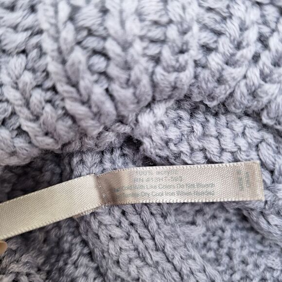 Charlotte Russe soft gray spike studded beanie hat knitted slouchy cap - Picture 6 of 8